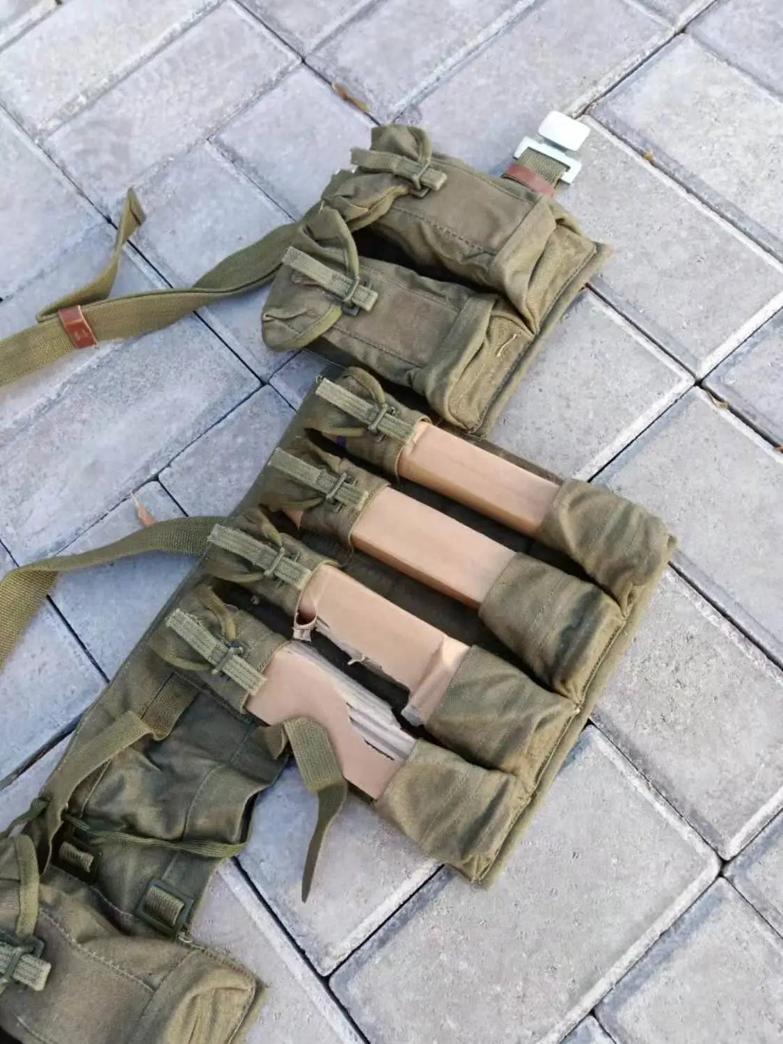 Chest Rig Combat Type 63 – Bandoulière Tactique pour Fusil Type 63 - BLACKBEARD OUTDOOR INDUSTRIES