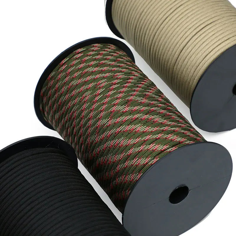 Corde Paracord Militaire 550 – 100m de Résistance et Polyvalence ! - BLACKBEARD OUTDOOR INDUSTRIES