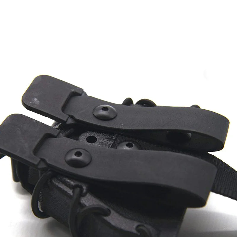 Étui Molle Nylon sortie rapide pour Menottes BLACKBEARD OUTDOOR INDUSTRIES