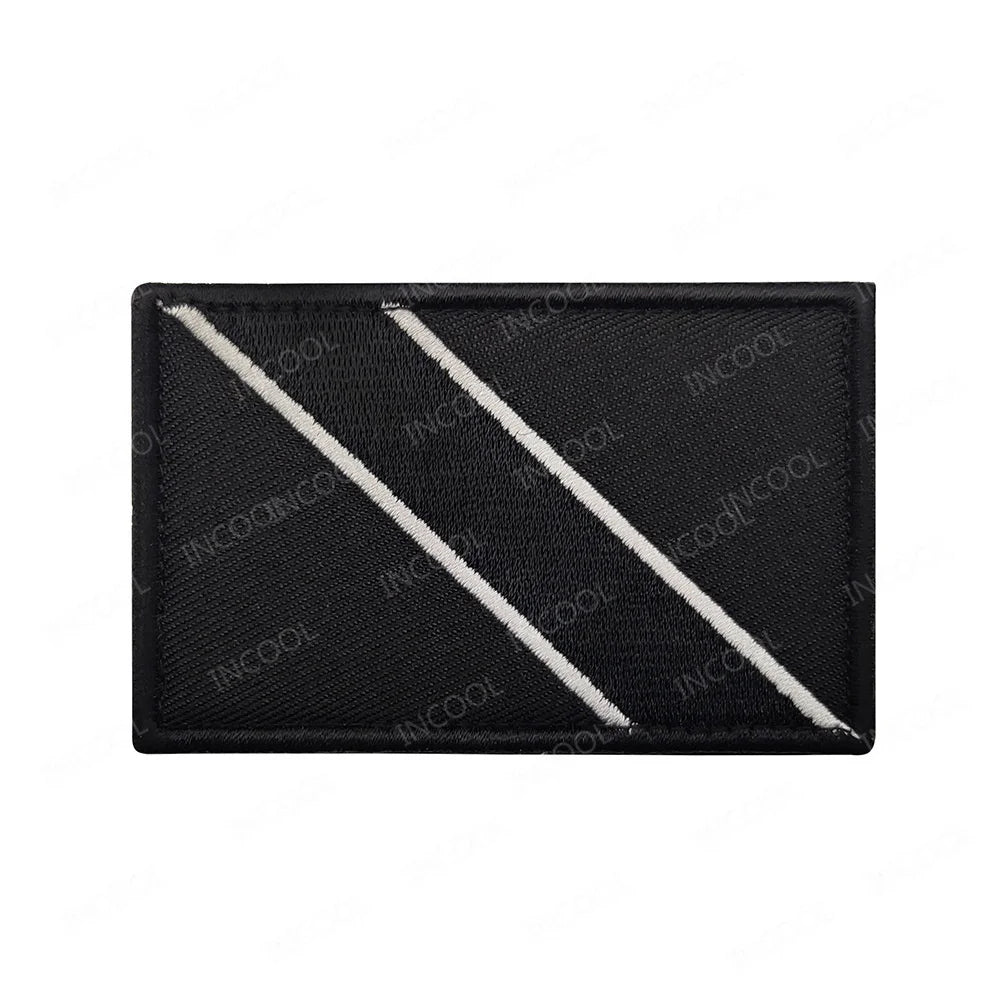 Patch Drapeaux Brodés Amérique et Caraïbes – 8×5 cm avec Velcro - BLACKBEARD OUTDOOR INDUSTRIES
