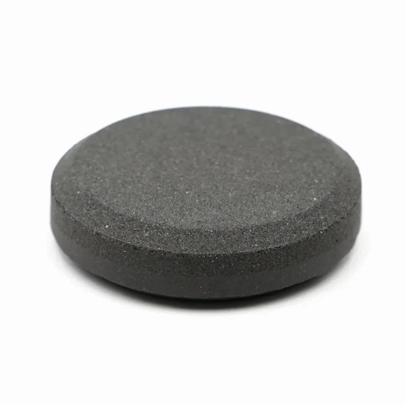 Pierre à Aiguiser Double Face – Whetstone Rond pour Couteaux, Haches, Machettes, Pelles et Outils Extérieurs - BLACKBEARD OUTDOOR INDUSTRIES