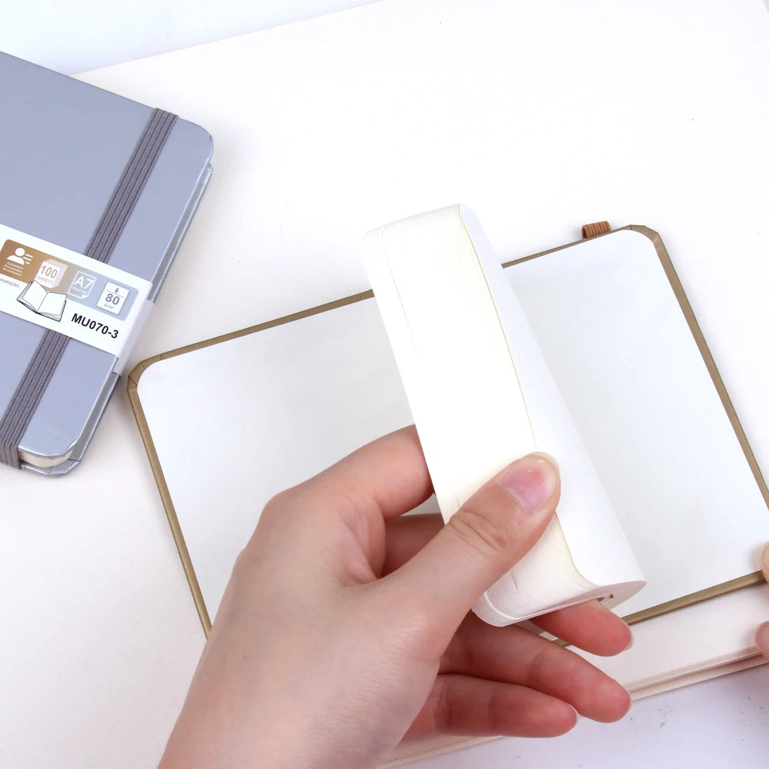 MOTARRO Carnet A7 Mini – Élégance et Praticité au Quotidien BLACKBEARD OUTDOOR INDUSTRIES