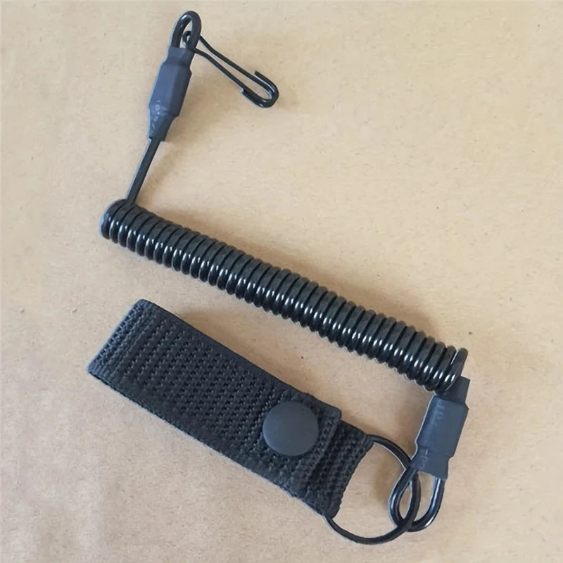 Dragonne Tactique Anti-perte Élastique - Protection Anti-vol, Anti-coupure, avec Mousqueton pour Armes de Poing et Accessoires BLACKBEARD OUTDOOR INDUSTRIES