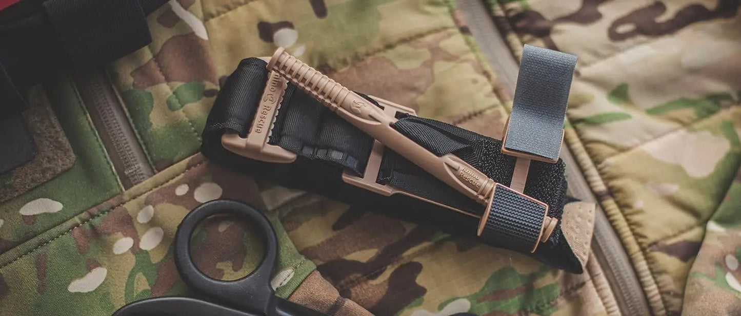 RHINO RESCUE - Tourniquet Tactique pour Contrôle Hémostatique Rapide, Application à Une Main - Équipement d'Urgence et de Premiers Secours Médicaux BLACKBEARD OUTDOOR INDUSTRIES