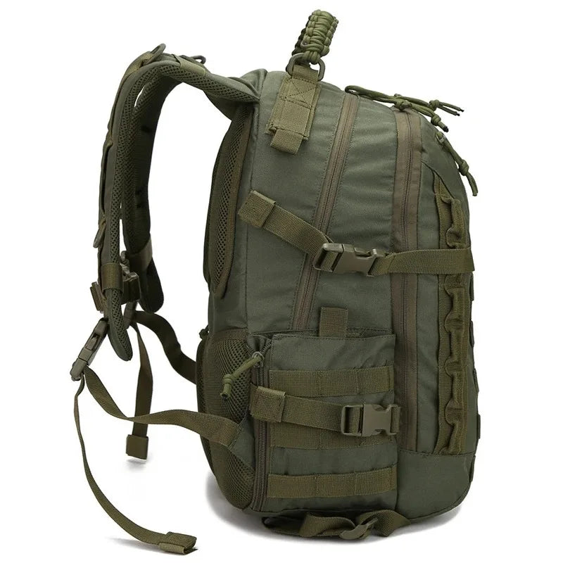 Sac à Dos Tactique 35L pour Camping, Chasse, et Sports Extérieurs – Grand Sac à Dos avec Cadre Externe BLACKBEARD OUTDOOR INDUSTRIES