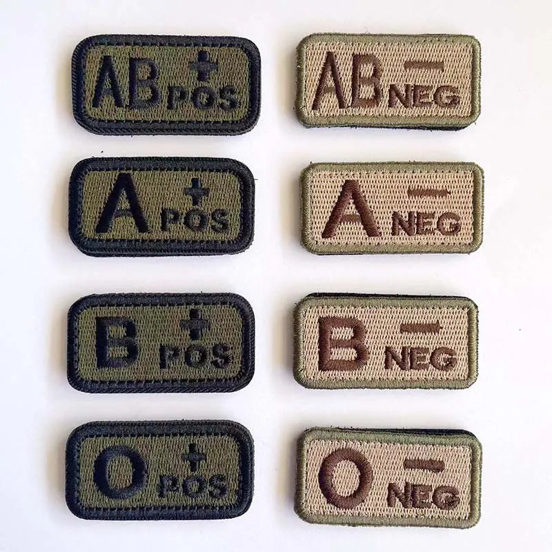 Écusson Groupe Sanguin 2,5 × 5 cm – Patch Tactique Brodé avec Velcro A/B/AB/O Pos-Neg - BLACKBEARD OUTDOOR INDUSTRIES
