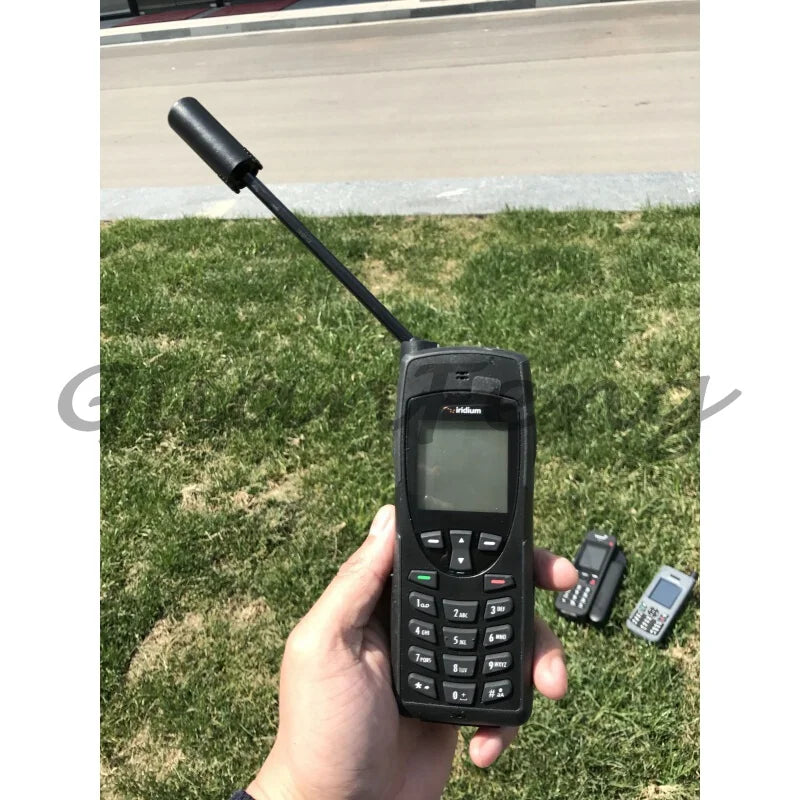 Téléphone Satellite Iridium 9555 GPS – Communication Globale - BLACKBEARD OUTDOOR INDUSTRIES