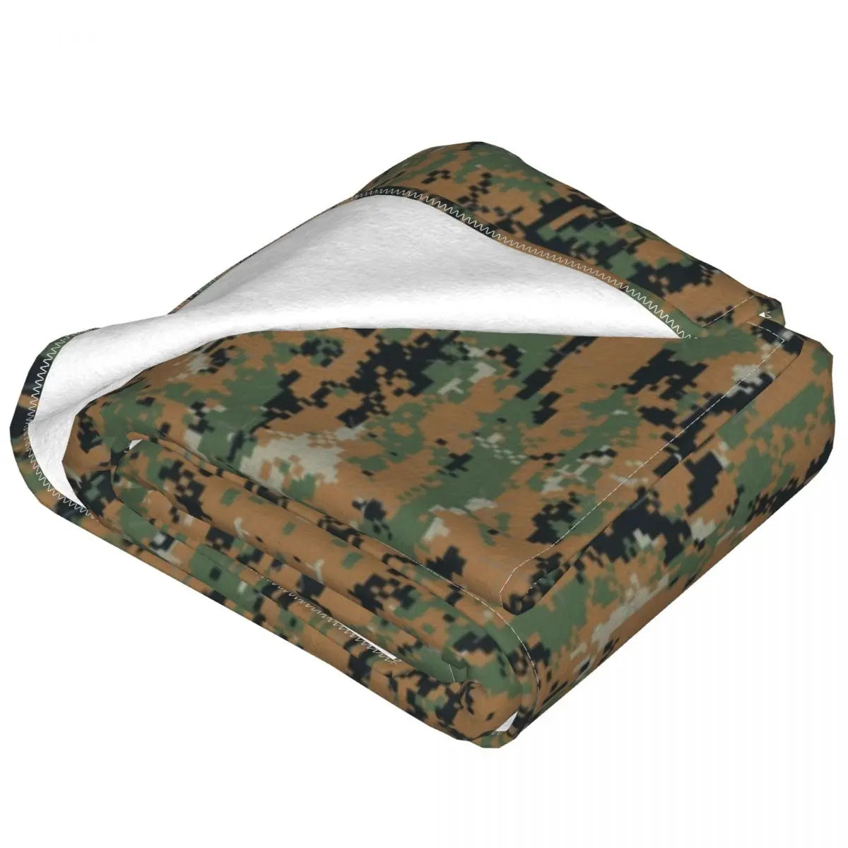 Couverture Camouflage Marpat Woodland – Plaid Militaire Doux en Laine - BLACKBEARD OUTDOOR INDUSTRIES