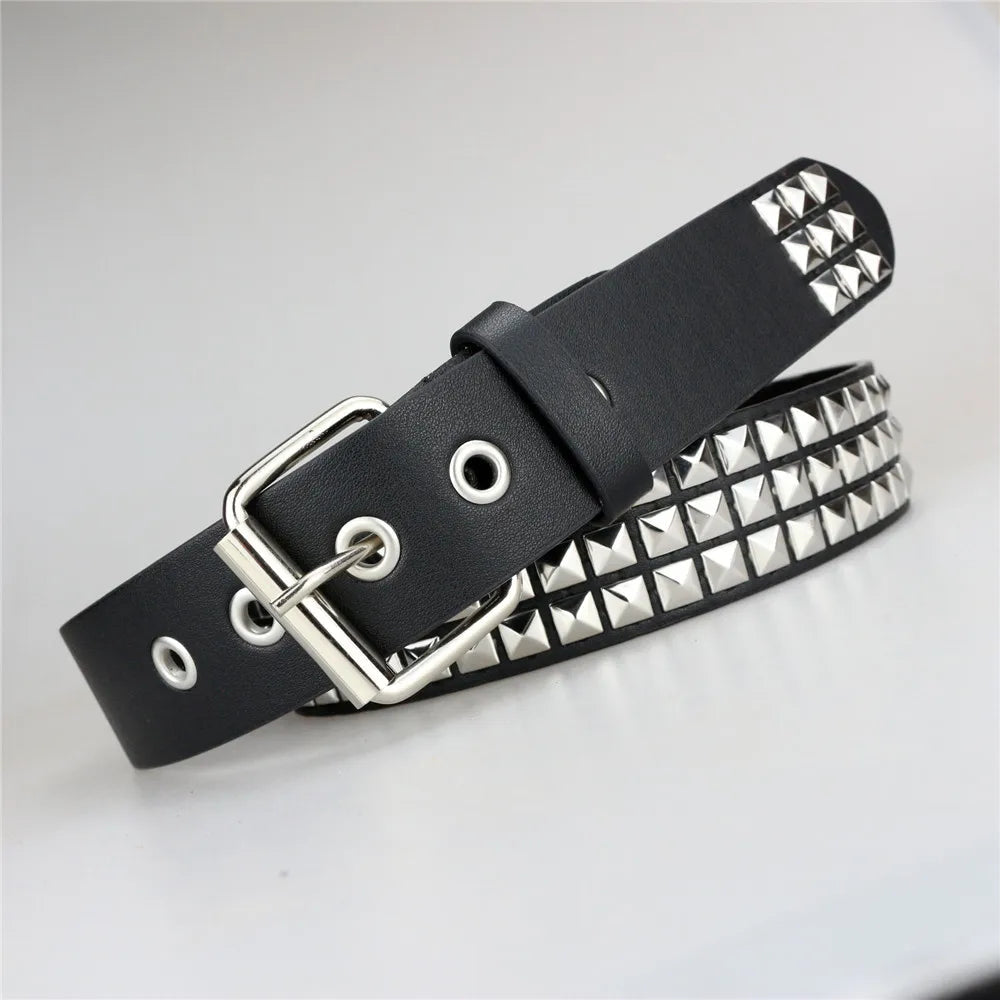 Ceinture Simili-Cuir Style Metal Pyramid 105 cm Ma boutique