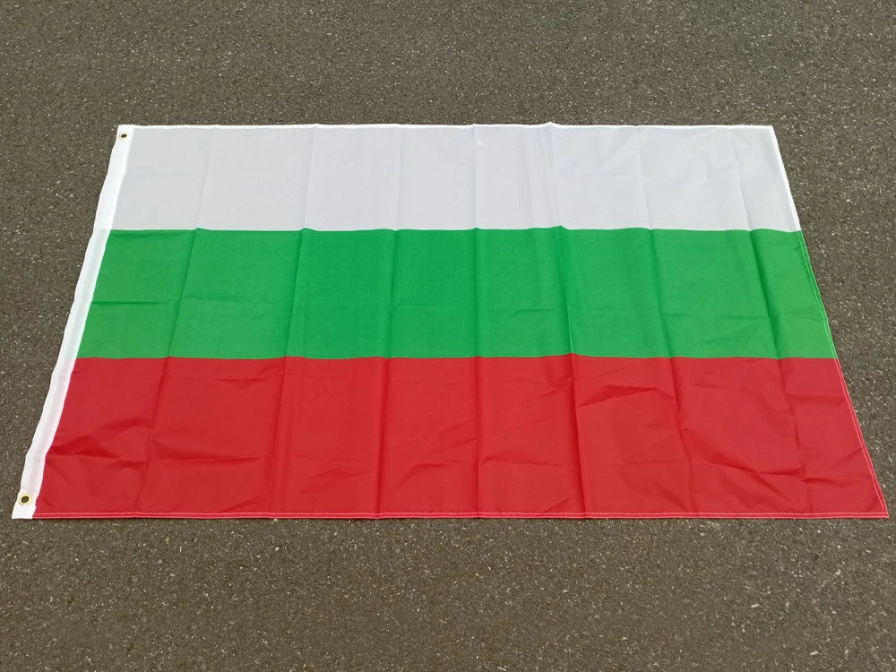 Drapeau National Bulgare – 90x150 cm – Polyester – Drapeau Europe EU – Blanc, Vert, Rouge – BG BGR Bulgarie BLACKBEARD OUTDOOR INDUSTRIES