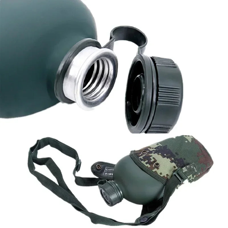 Gourde Camouflage 1L – Bouteille d'Eau Militaire en Aluminium avec Sangle pour Camping, Randonnée et Aventures Extérieures - BLACKBEARD OUTDOOR INDUSTRIES