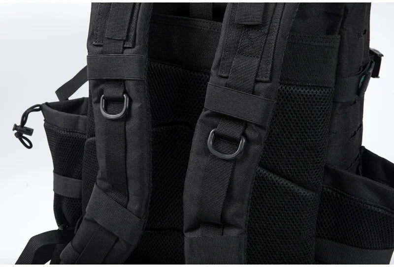 Sac à Dos Tactique 25L / 45L pour Homme et Femme – Laser Cut MOLLE, Sac Polyvalent pour Randonnée, École et Gym - BLACKBEARD OUTDOOR INDUSTRIES