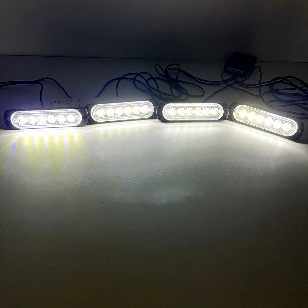 Éclairage de Calandre avant LED 12V/24V avec Lumières Stroboscopiques d'Alerte - Lampe de Signalisation Jaune et Blanche BLACKBEARD OUTDOOR INDUSTRIES