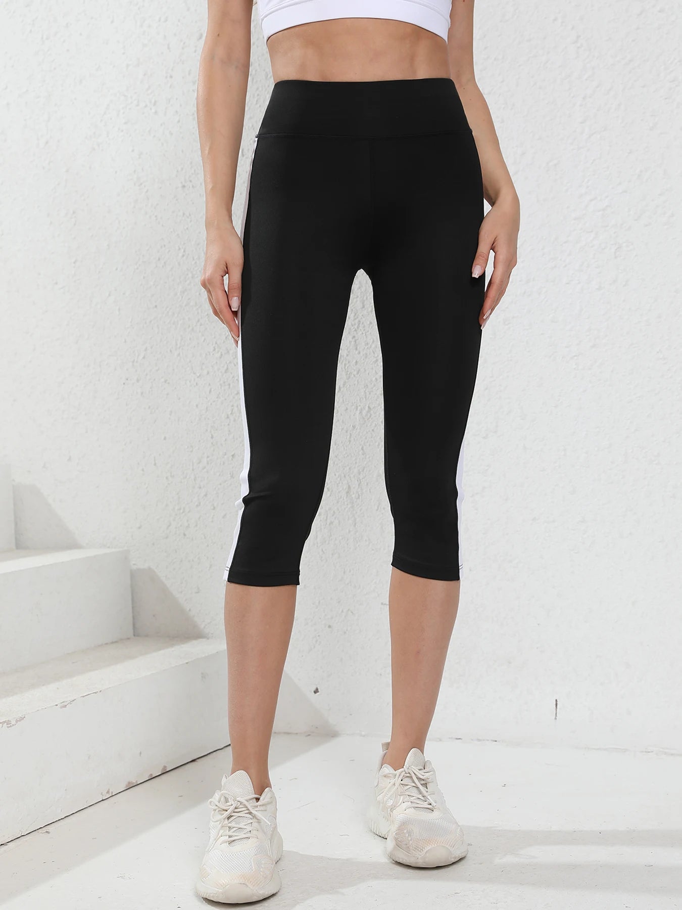 Legging Femme Capri Taille Haute – Yoga, Fitness et Contrôle du Ventre - BLACKBEARD OUTDOOR INDUSTRIES