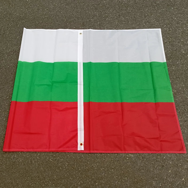 Drapeau National Bulgare – 90x150 cm – Polyester – Drapeau Europe EU – Blanc, Vert, Rouge – BG BGR Bulgarie BLACKBEARD OUTDOOR INDUSTRIES
