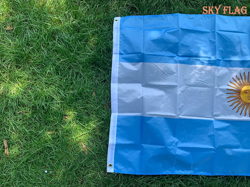 Drapeau de l'Argentine – 90x150 cm – Polyester – Drapeau National Argenté Suspendu et Bannière BLACKBEARD OUTDOOR INDUSTRIES