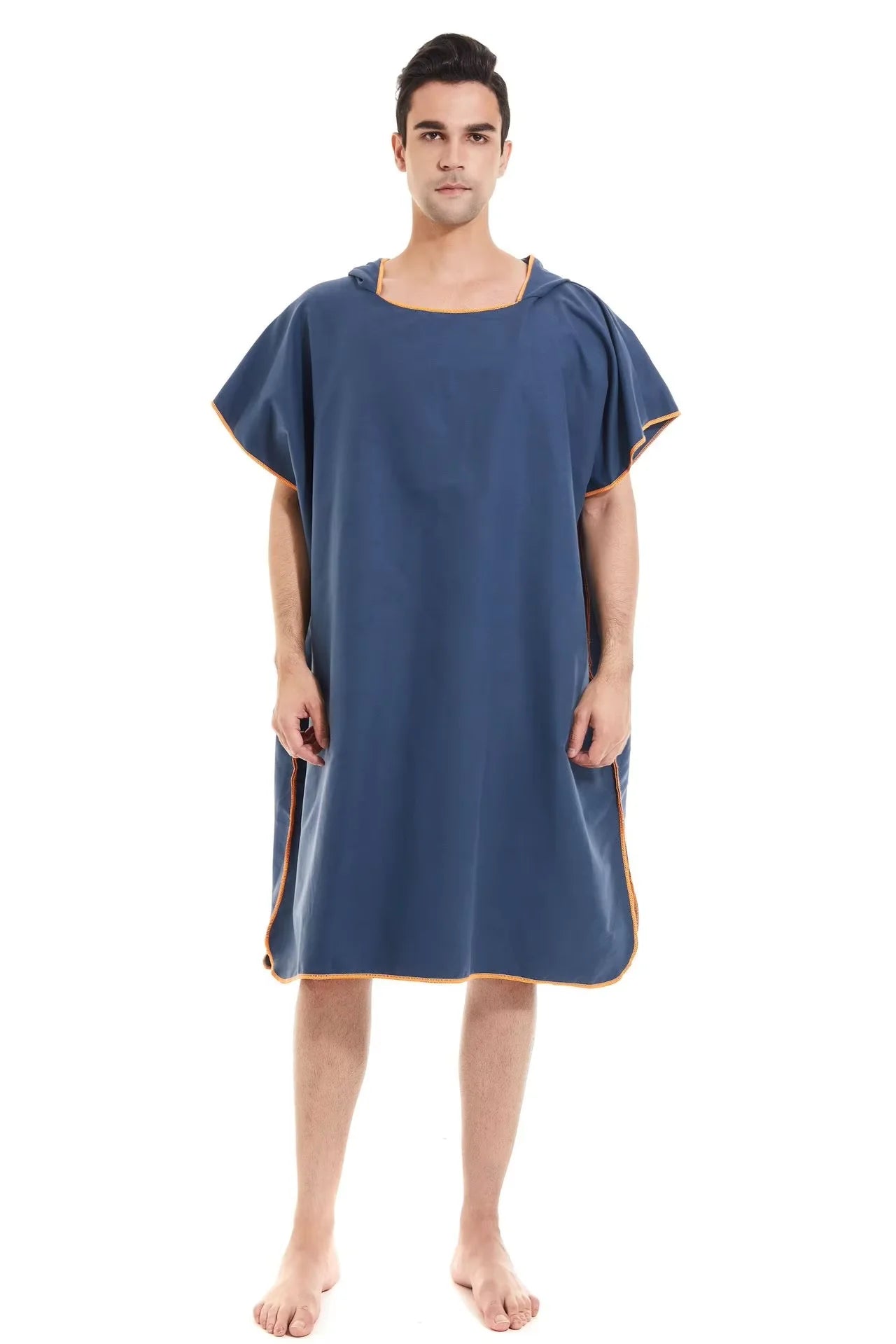 Poncho de Surf avec Capuche – Serviette Microfibre Multifonctionnelle pour la Plage, le Bain et le Changement de Combinaison BLACKBEARD OUTDOOR INDUSTRIES