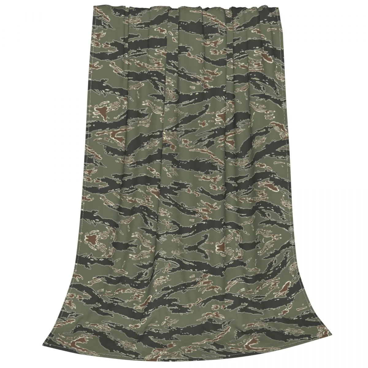 Couverture Multicam en Velours – Plaid Camouflage Militaire Multifonction, Douce et Légère - BLACKBEARD OUTDOOR INDUSTRIES