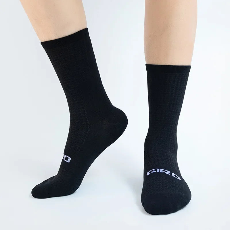 Professional Cycling Socks – Chaussettes de Cyclisme Respirantes pour Homme & Femme - BLACKBEARD OUTDOOR INDUSTRIES