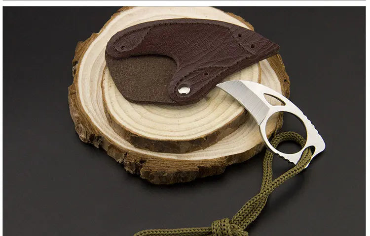 Couteau Pendentif de Self-Défense en Acier Inoxydable - Couteau Fixe Portable pour Outdoor, Survival, et Autodéfense - BLACKBEARD OUTDOOR INDUSTRIES