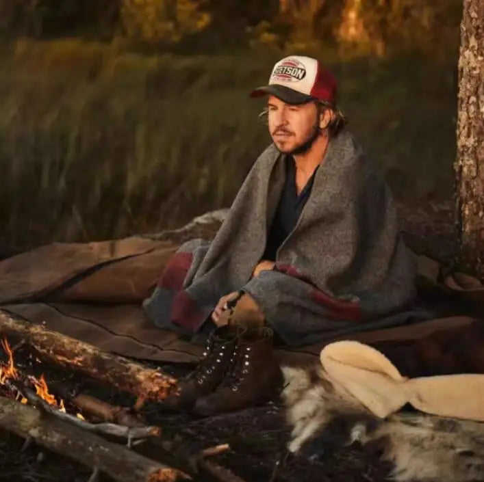 Couverture Pure Laine Style Militaire Suisse – Camping Outdoor Rétro - BLACKBEARD OUTDOOR INDUSTRIES