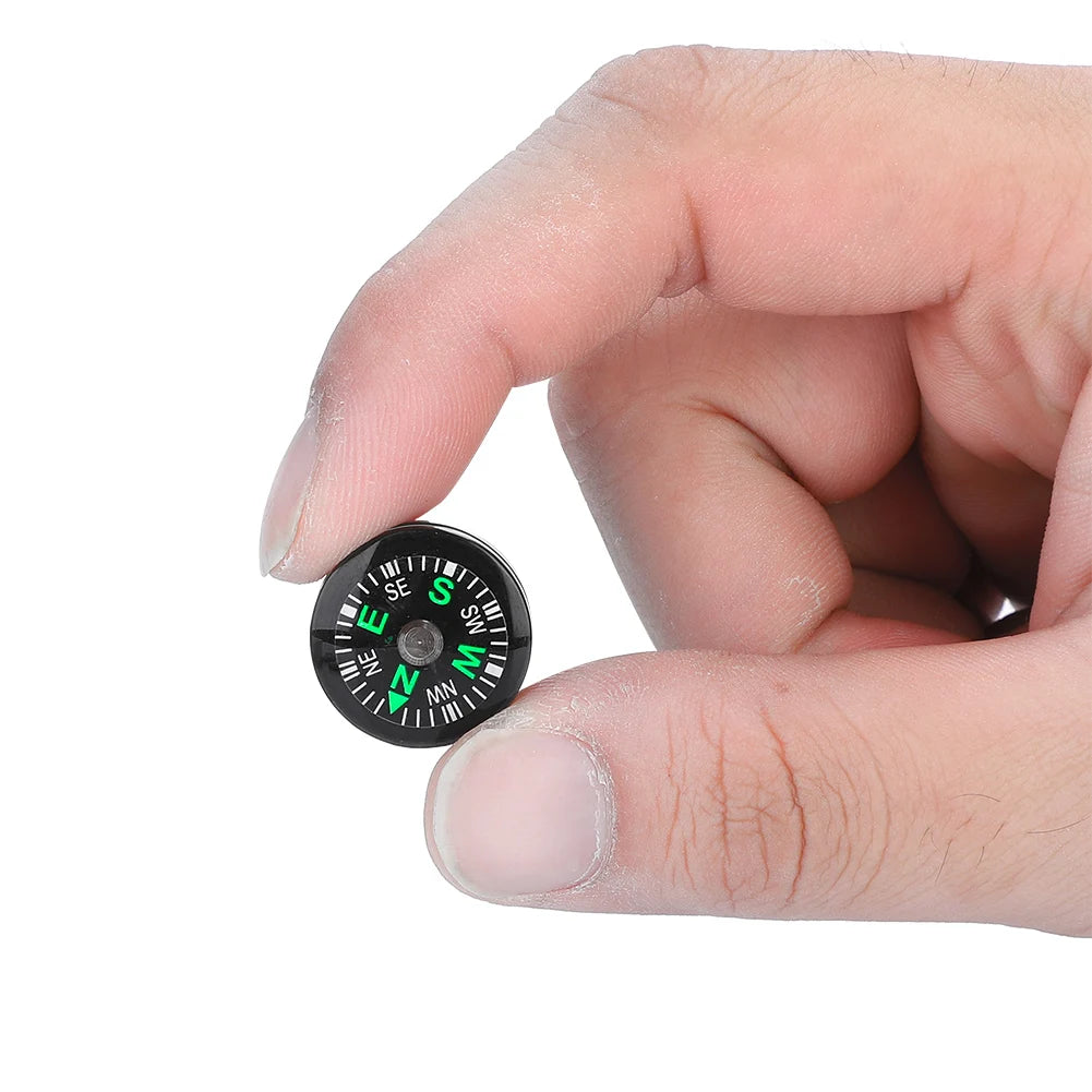 12 Pcs Mini Boussoles de Poche 20mm – Compas à Huile pour Randonnée, Camping et Activités Outdoor - BLACKBEARD OUTDOOR INDUSTRIES