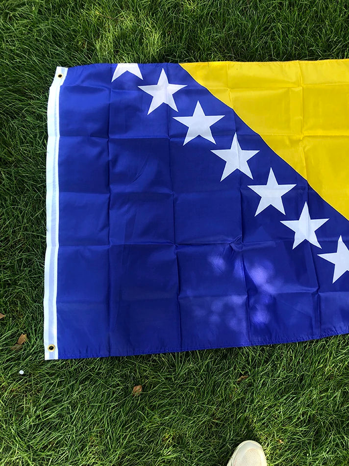 Drapeau de la Bosnie-Herzégovine – 3x5ft (90x150cm) BLACKBEARD OUTDOOR INDUSTRIES