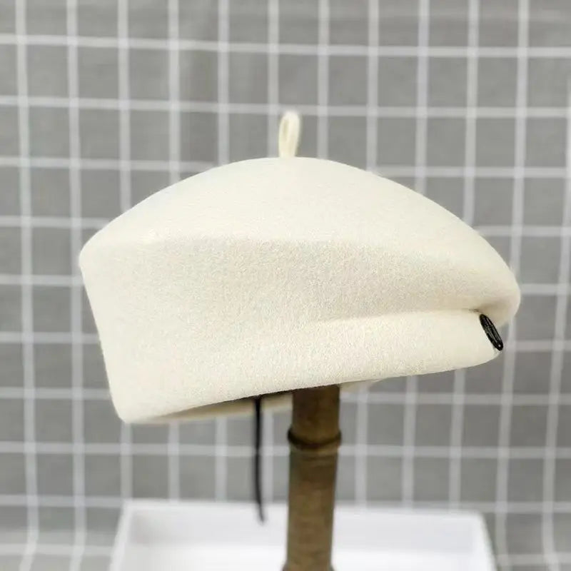 Chapeau Bérét Classique pour Femmes - Hiver, Mode et Élégance BLACKBEARD OUTDOOR INDUSTRIES