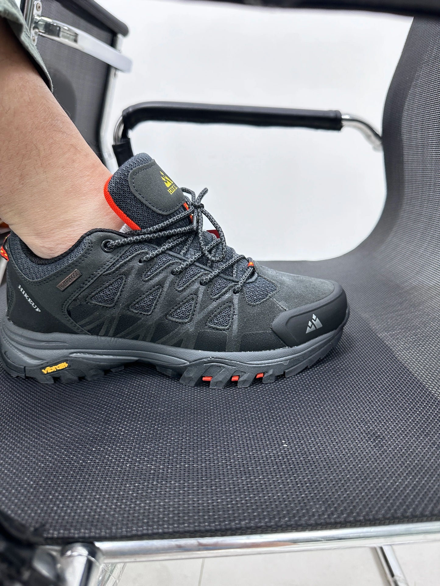 Chaussures de Randonnée Homme HIKEUP – Respirantes, Antidérapantes, Imperméables | Trekking & Outdoor - BLACKBEARD OUTDOOR INDUSTRIES