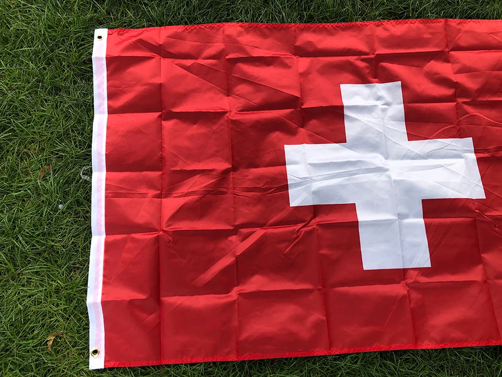 Drapeau de la Suisse - 90x150 cm - Polyester - Drapeau Suspendu pour Décoration BLACKBEARD OUTDOOR INDUSTRIES