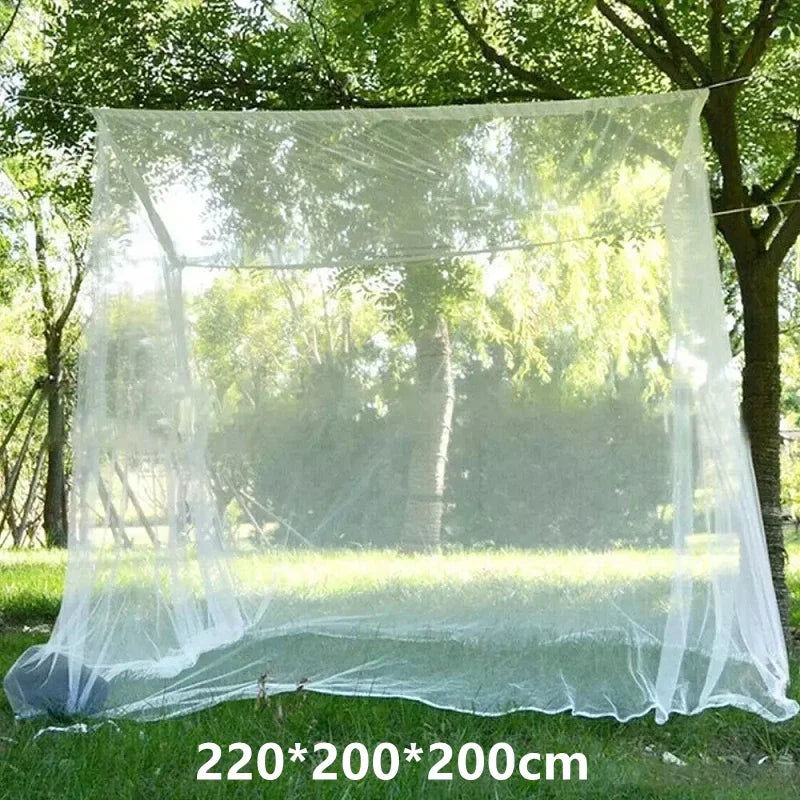 Moustiquaire de Camping - Tente Anti-Insectes pour Intérieur et Extérieur, Répulsif Naturel, avec 4 Coins et Corde pour Suspensions (Coucher, Voyage, Camping) - BLACKBEARD OUTDOOR INDUSTRIES