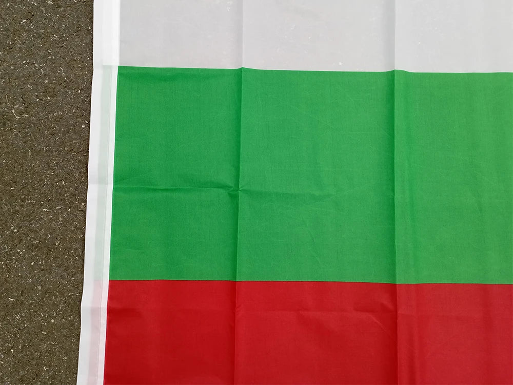 Drapeau National Bulgare – 90x150 cm – Polyester – Drapeau Europe EU – Blanc, Vert, Rouge – BG BGR Bulgarie BLACKBEARD OUTDOOR INDUSTRIES
