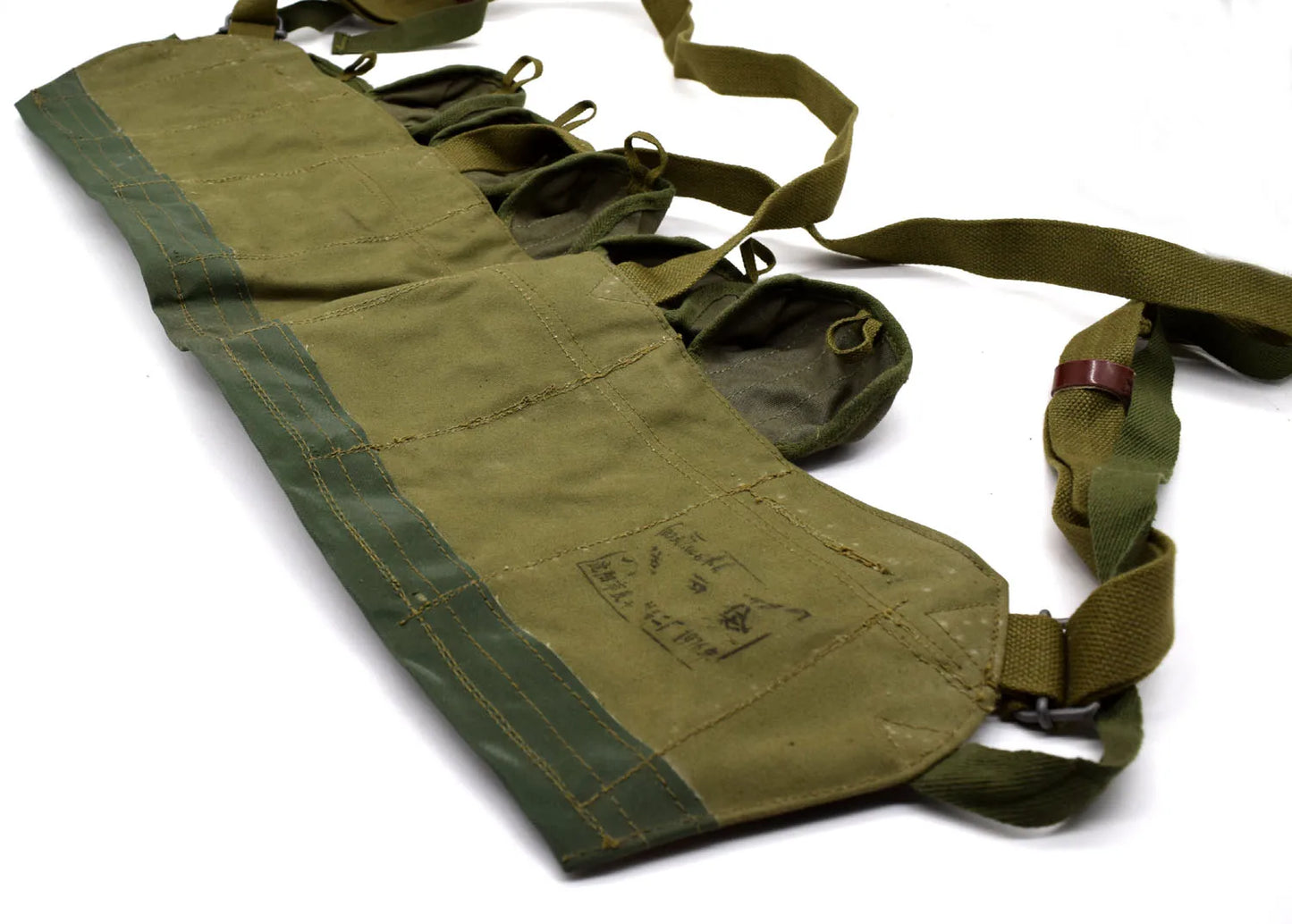 Pochette Chest Rig Surplus 7,62 mm Type 63 (68) – Poche d’Équipement Militaire Vintage - BLACKBEARD OUTDOOR INDUSTRIES