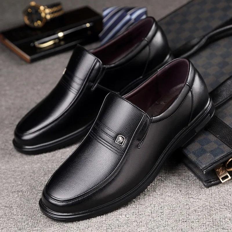Chaussures en Cuir Véritable pour Homme – Mocassins Élégants, Style Business Casual – Confort Exceptionnel et Respirabilité – Chaussures Plates Classiques et Durables BLACKBEARD OUTDOOR INDUSTRIES