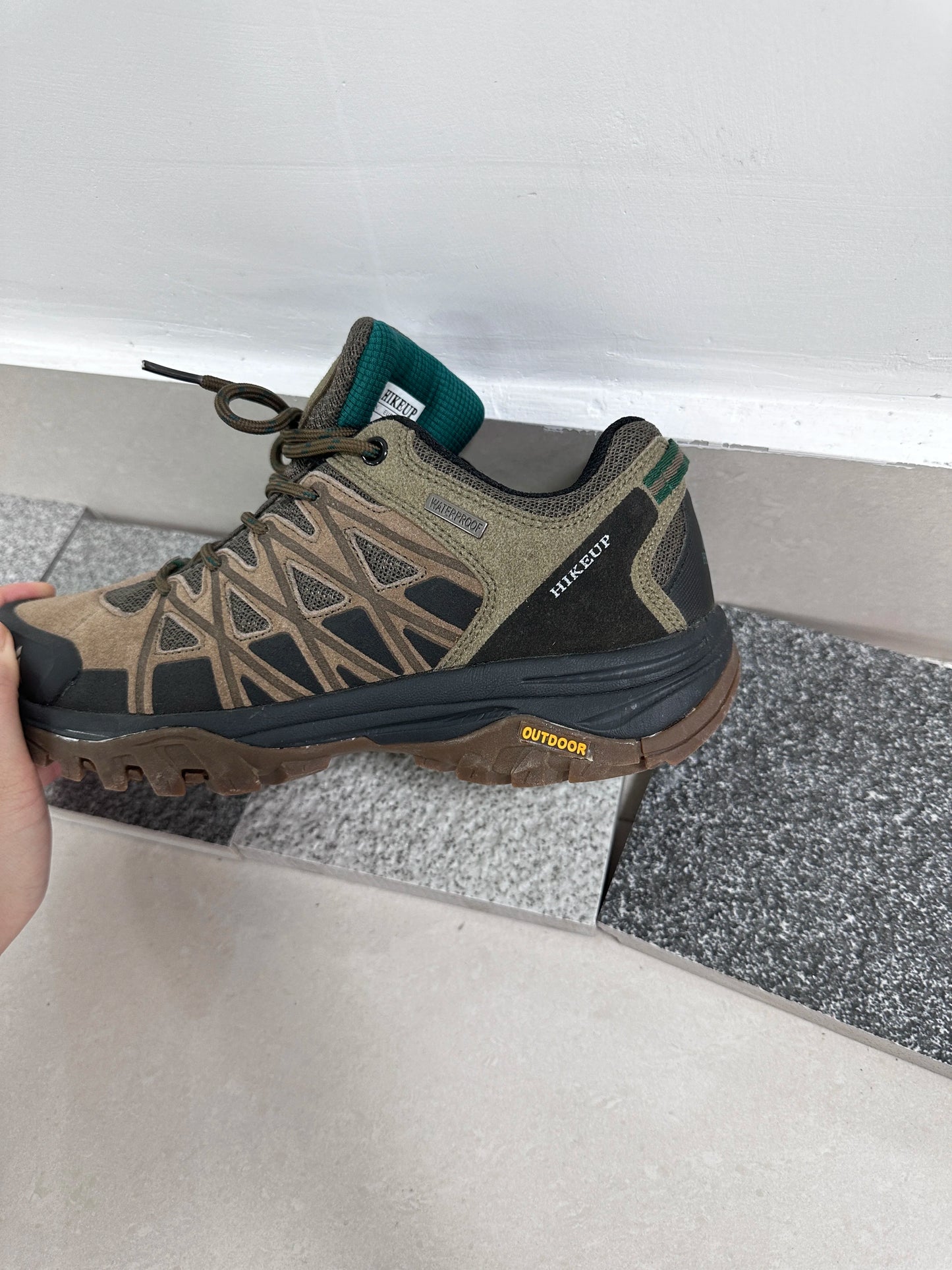 Chaussures de Randonnée Homme HIKEUP – Respirantes, Antidérapantes, Imperméables | Trekking & Outdoor - BLACKBEARD OUTDOOR INDUSTRIES