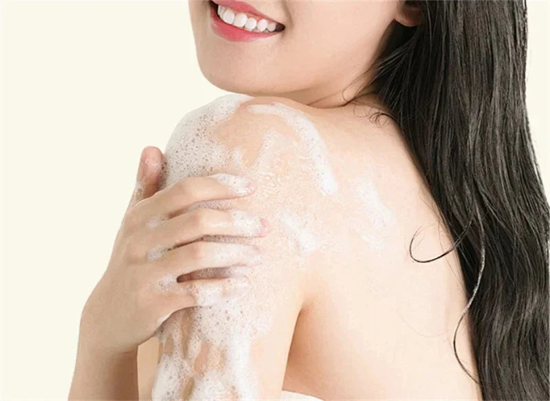 Savon Fait Main à Base de Lait de Chèvre et Protéines de Soie – Éclaircissant, Contrôle de l'Huile, Anti-Acné et Nourrissant pour la Peau - BLACKBEARD OUTDOOR INDUSTRIES