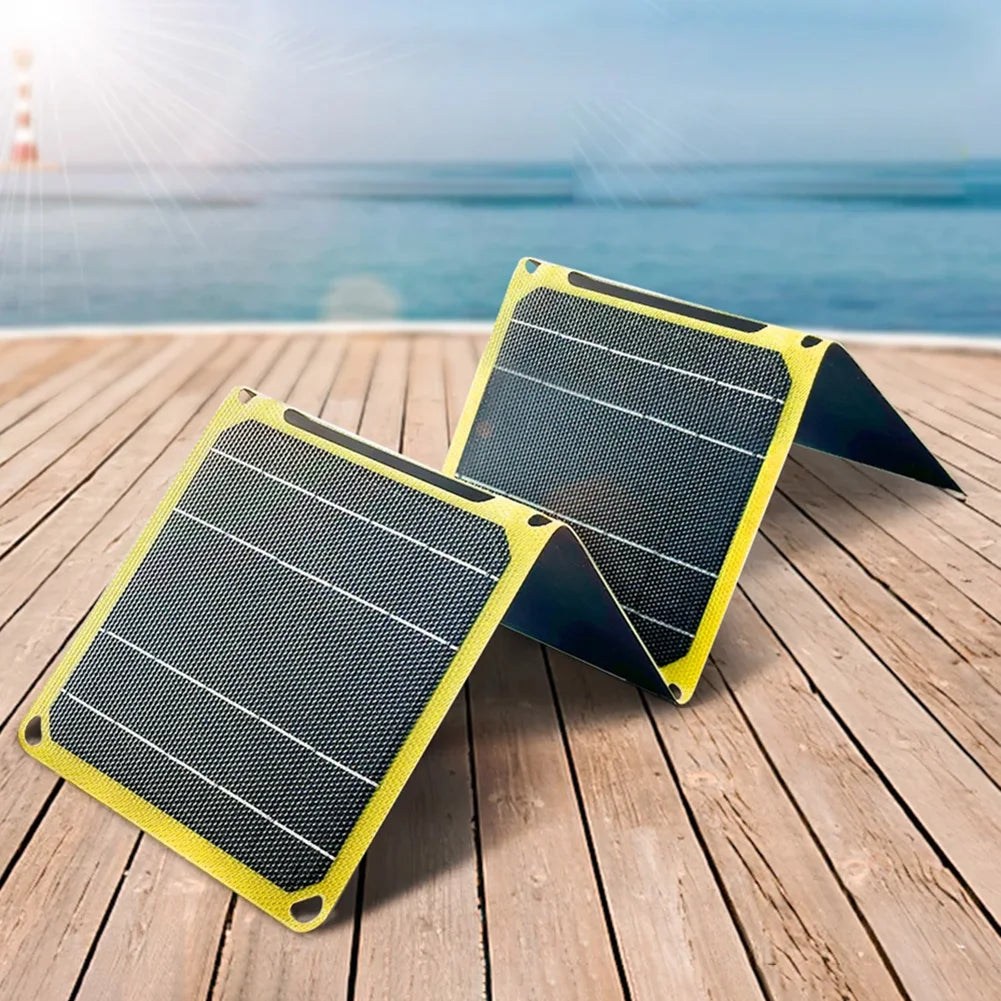 Panneau Solaire Portable Pliable VAKIND 30W/40W – 5V/18V USB-A, USB-C & DC – Étanche IP65 pour Téléphones, Powerbanks, Randonnée, Camping - BLACKBEARD OUTDOOR INDUSTRIES
