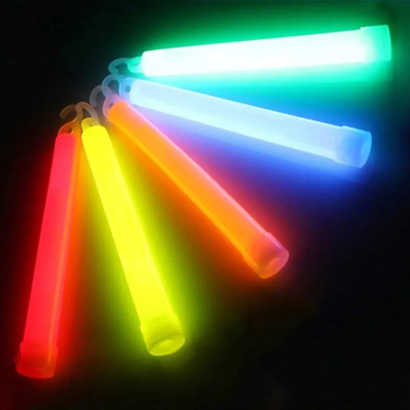 Lot de 10 Bâtons Lumineux Fluorescents avec Crochet – 6 pouces (15 cm) - BLACKBEARD OUTDOOR INDUSTRIES