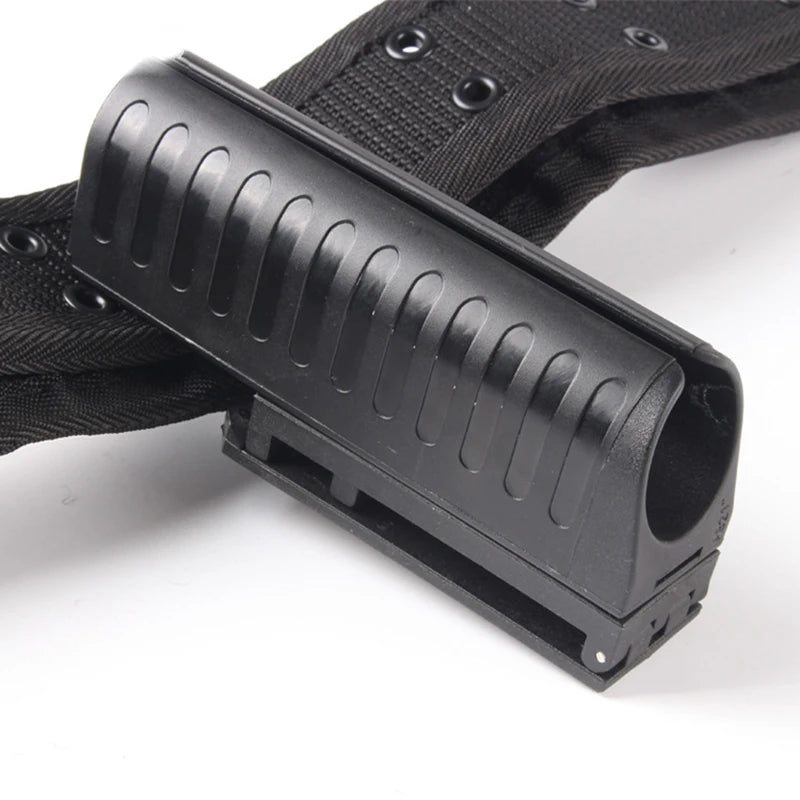 Étui Tactique pour Matraque Extensible 16-26" – Support de Matraque Rotatif à 360° Universel pour Ceinture, Accessoires de Chasse et Sécurité BLACKBEARD OUTDOOR INDUSTRIES
