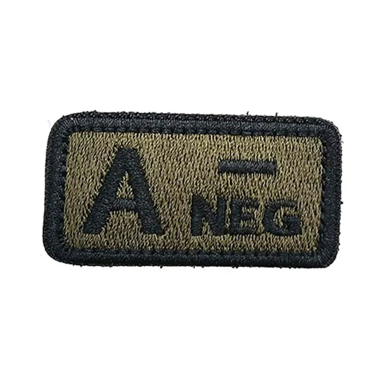 Écusson Groupe Sanguin 2,5 × 5 cm – Patch Tactique Brodé avec Velcro A/B/AB/O Pos-Neg - BLACKBEARD OUTDOOR INDUSTRIES