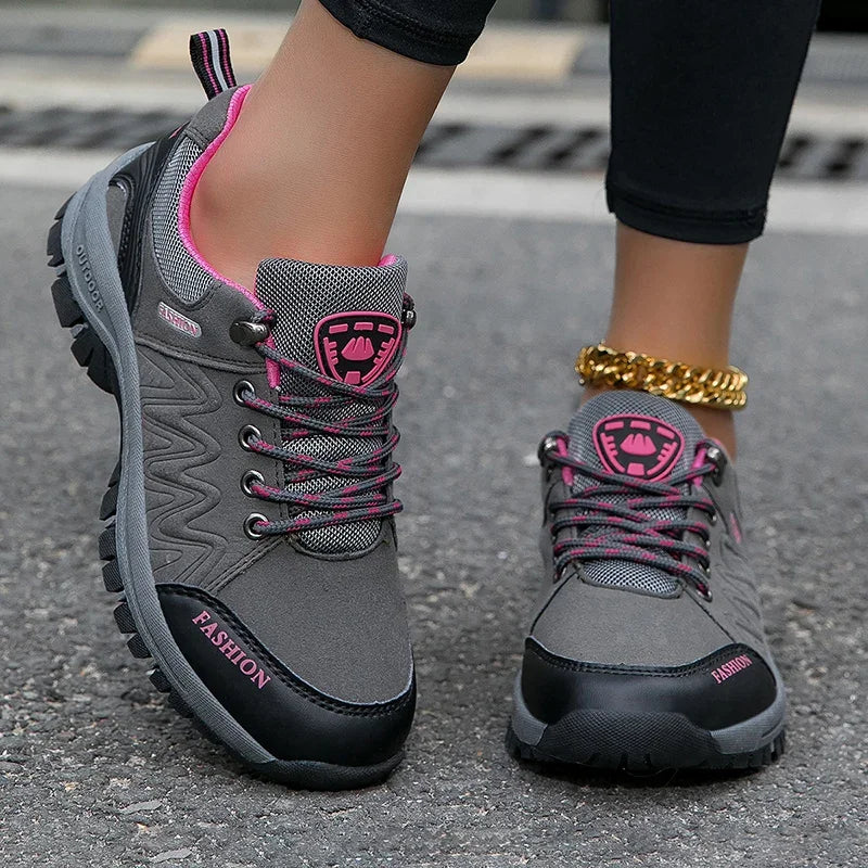 Chaussures de Randonnée Femme – Baskets Imperméables, Antidérapantes, Confortables pour la Marche, Escalade et Activités Outdoor - BLACKBEARD OUTDOOR INDUSTRIES