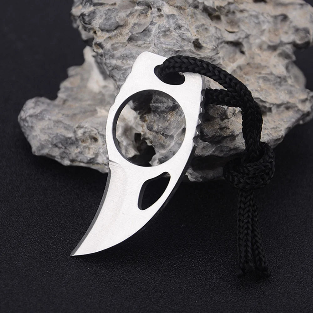 Couteau de Survie avec Anneau de Doigt, Mini Couteau Poche avec Étui en Cuir - Outil EDC Multifonction pour Camping, Randonnée et Aventure - BLACKBEARD OUTDOOR INDUSTRIES