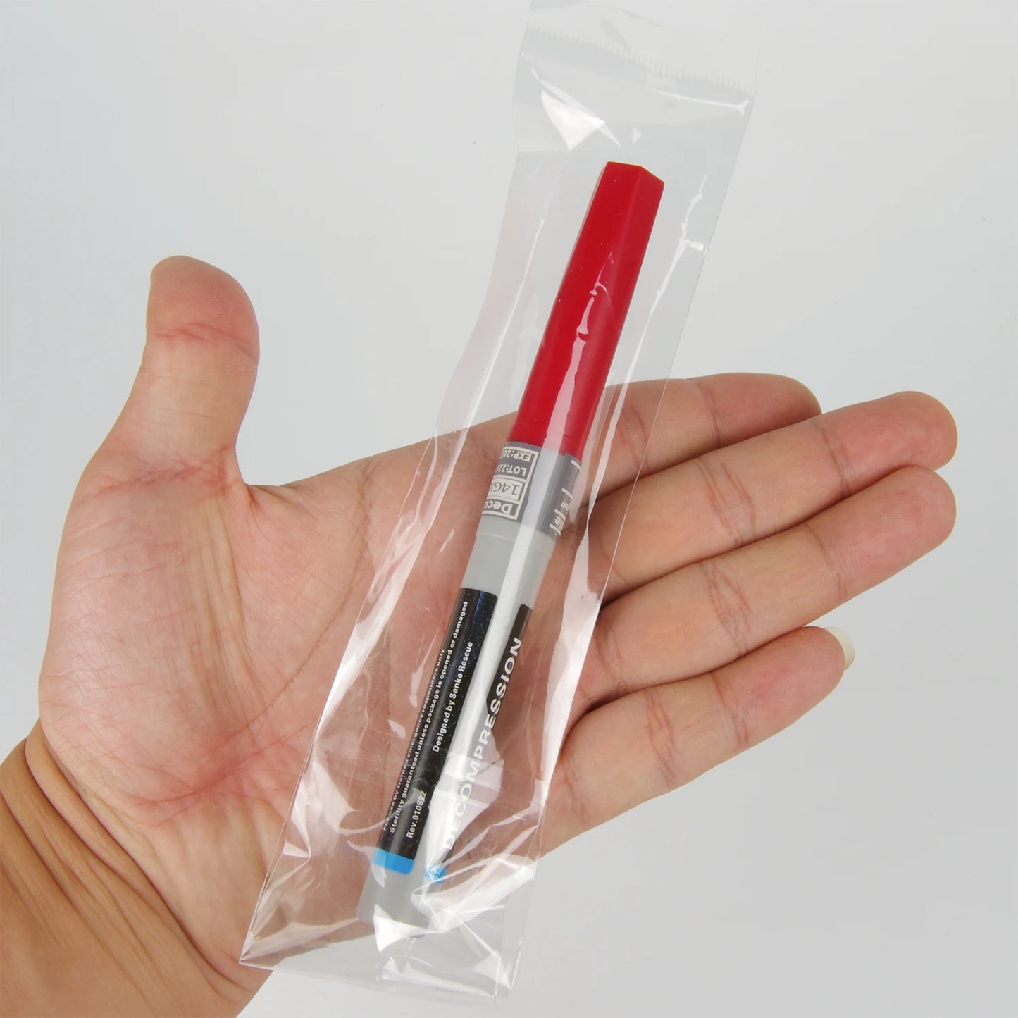 Kit Médical de Décompression pour Pneumothorax avec Aiguille Sanke - 14ga 50g - Catheter de Décompression d'Urgence (IFAK) - BLACKBEARD OUTDOOR INDUSTRIES