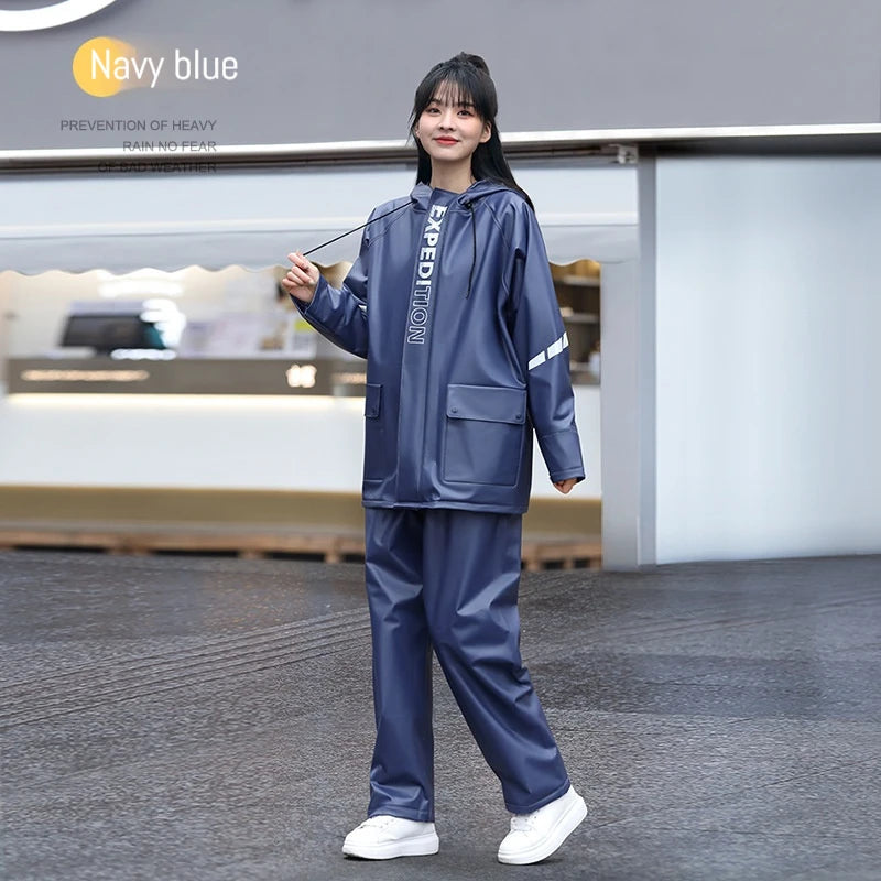 Set de Poncho de Pluie Séparé avec Pantalons - Ensemble Complet Résistant aux Tempêtes, Imperméable, Réfléchissant BLACKBEARD OUTDOOR INDUSTRIES
