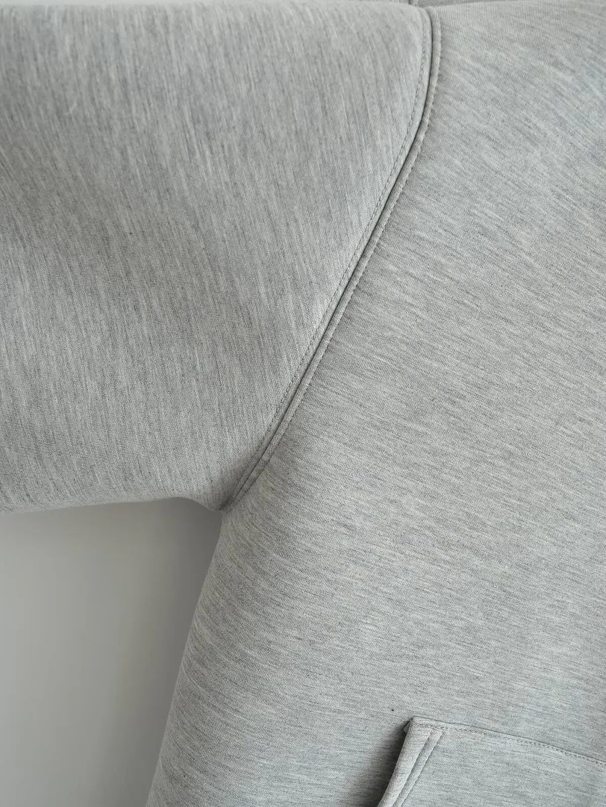 Veste à Capuche Grise femme - Manteau à Manches Longues avec Poches Spacieuses et Fermeture Éclair - Veste Décontractée et Légère pour Femme - BLACKBEARD OUTDOOR INDUSTRIES