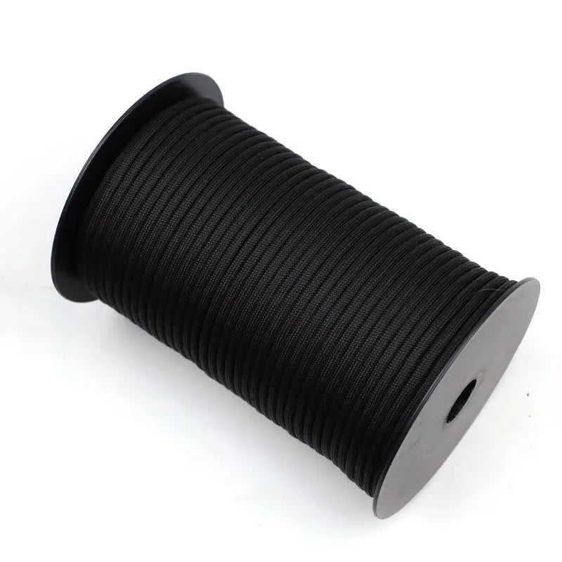 Corde Paracord Militaire 550 – 100m de Résistance et Polyvalence ! - BLACKBEARD OUTDOOR INDUSTRIES