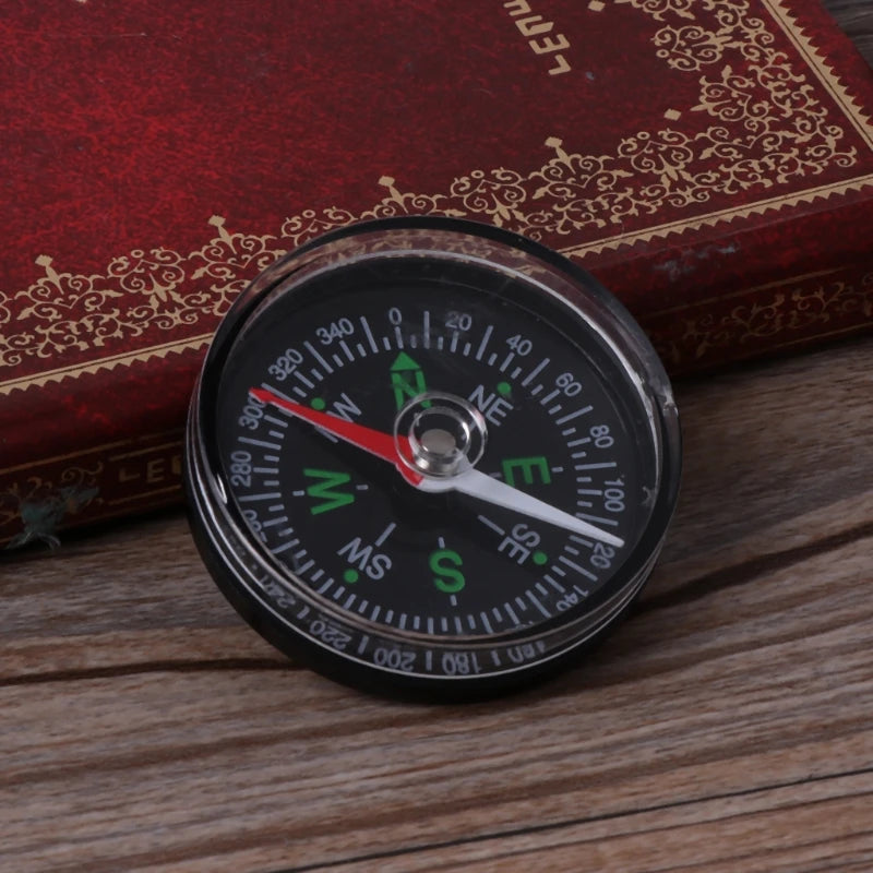 Boussole de Camping et Randonnée Portable - Boussole de Navigation Pratique pour Survie et Exploration en Plein Air - BLACKBEARD OUTDOOR INDUSTRIES