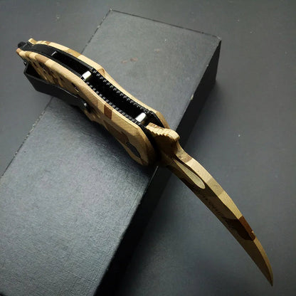 Karambits Tactical Knife OEM EDC Claw Corrosion Pattern 440C Blade Desert Handle Pocket Knifes Survival Tool Outdoor Gift BLACKBEARD OUTDOOR INDUSTRIES