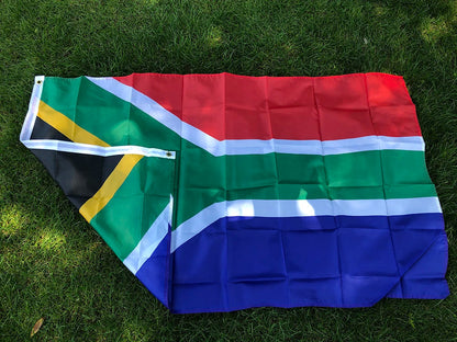 Drapeau National d'Afrique du Sud – 90x150 cm – Drapeau en Polyester Suspendu – Décoration Intérieure et Extérieure BLACKBEARD OUTDOOR INDUSTRIES
