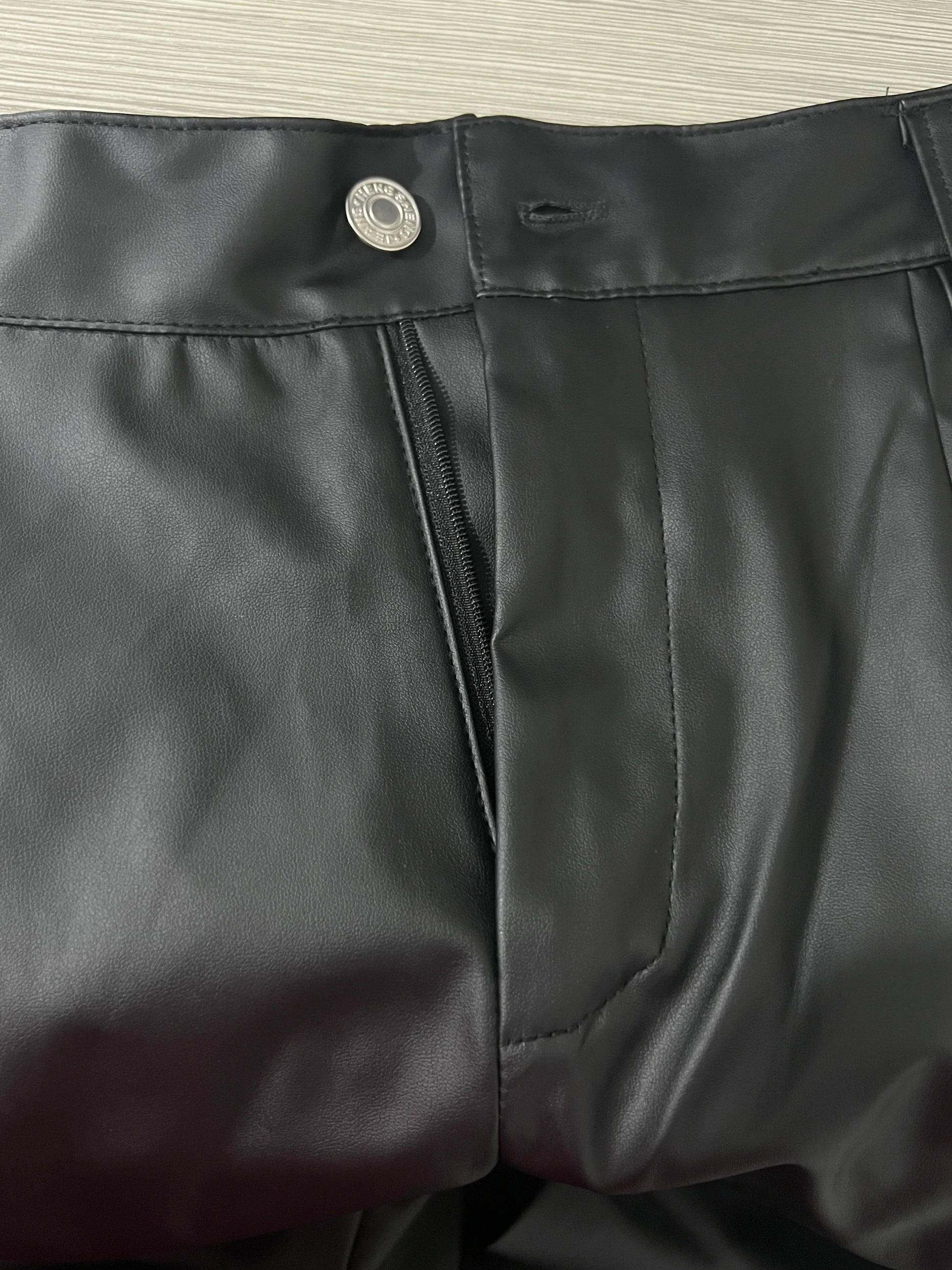 Pantalon Cargo Femme – Tendance Streetwear Y2K, Taille Haute, Effet Cuir PU, Coupe Skinny - BLACKBEARD OUTDOOR INDUSTRIES